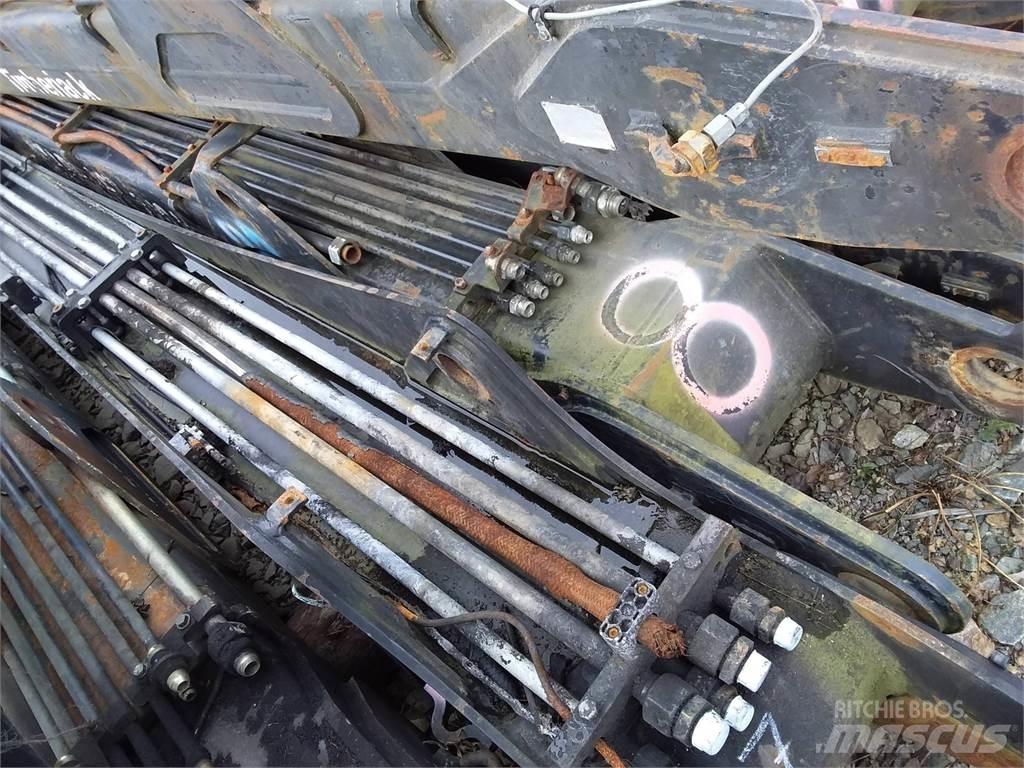Loglift 220 Крани лісозаготівельних машин