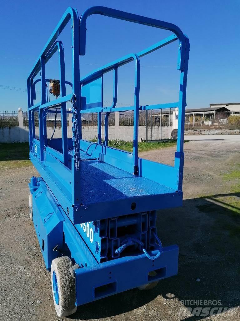 JLG 2033 COMMANDER Інші підйомники і платформи