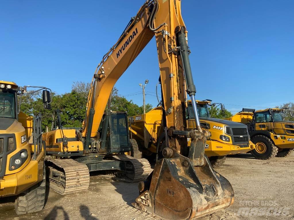Hyundai HX330L Гусеничні екскаватори