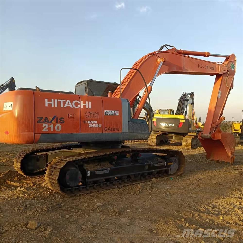 Hitachi ZX210 Гусеничні екскаватори