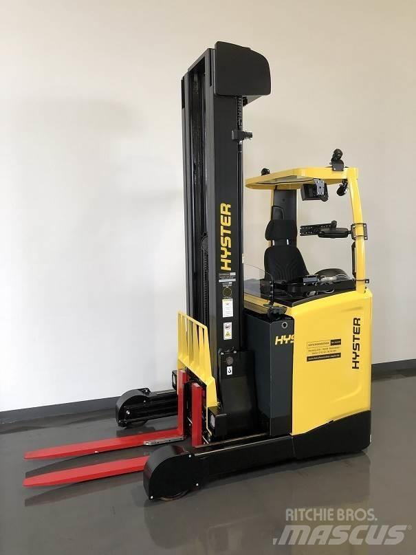 Hyster R1.6 Річ-трак із високим підйомом
