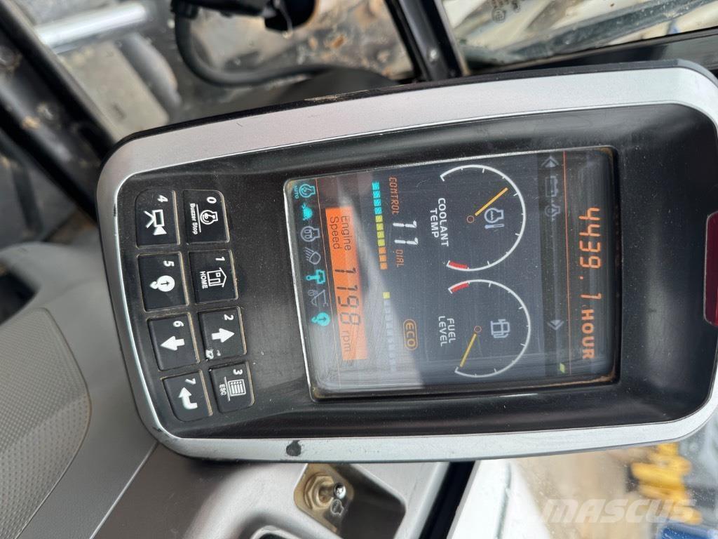 Bobcat E85 (14807) Середні екскаватори 7т. - 12т.