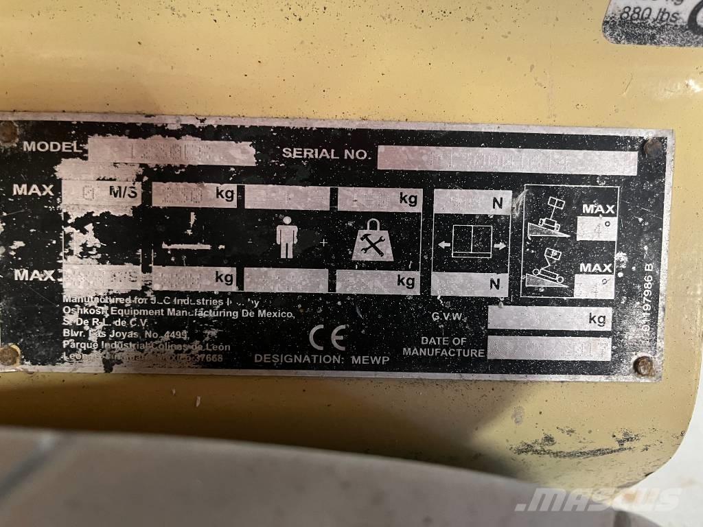 JLG 1230 ES Вертикальні щоглові підйомники