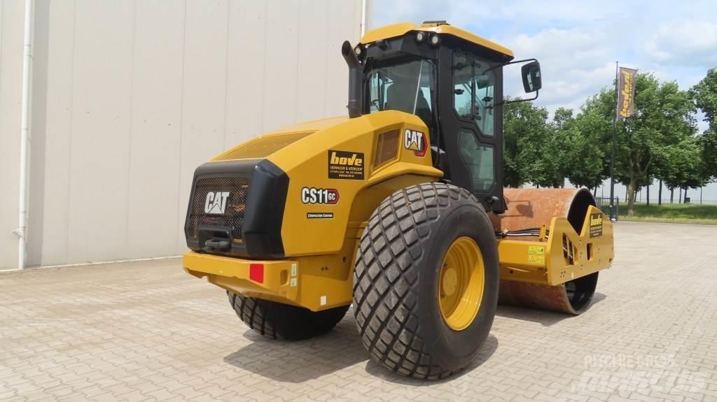 CAT CS11GC Грунтові котки