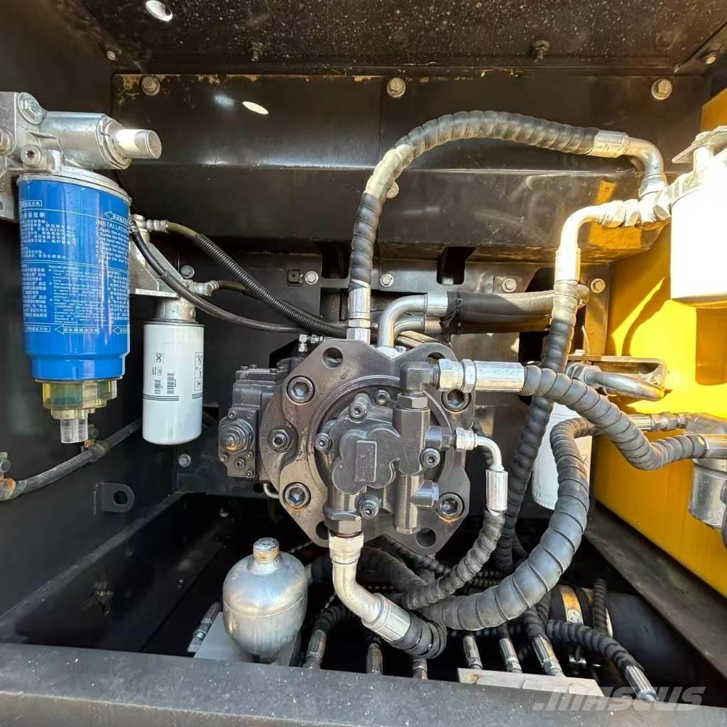 Volvo EC 240 C Гусеничні екскаватори