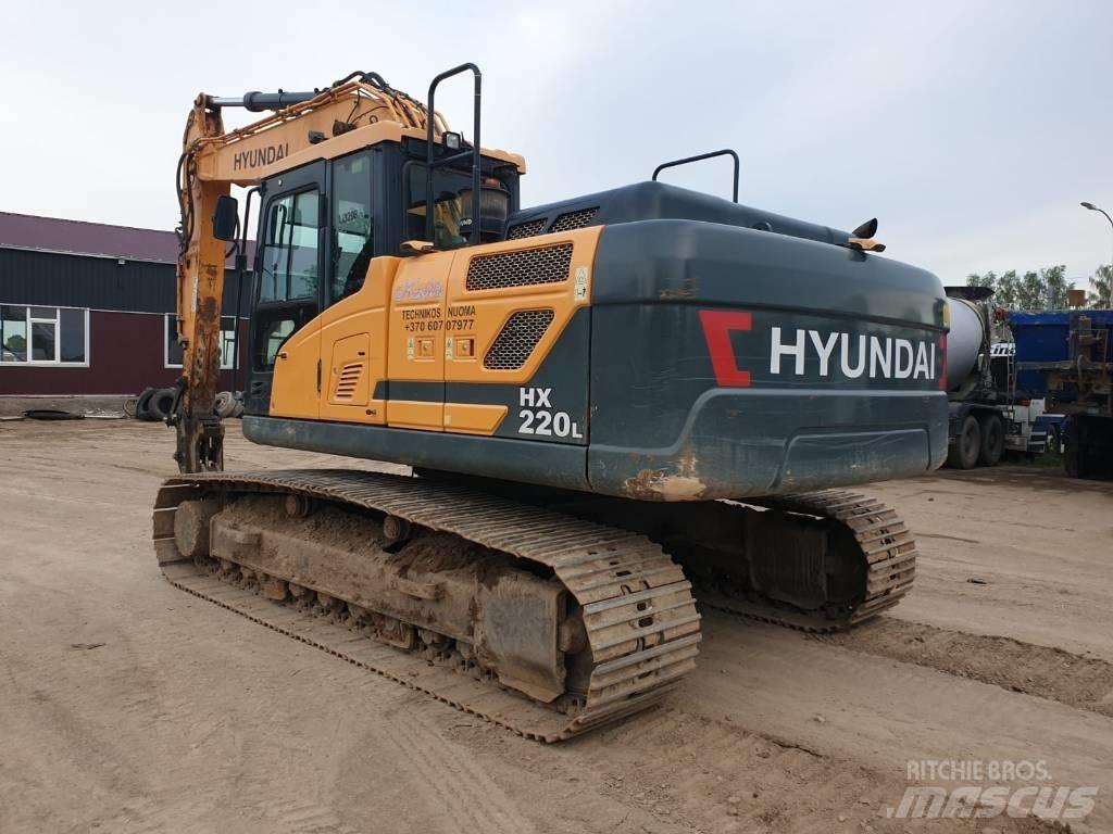 Hyundai HX 220 L Гусеничні екскаватори