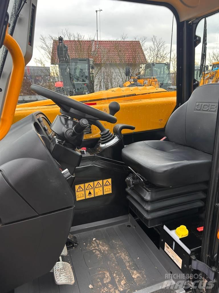 JCB 525-60 Hi-Viz Телескопічні навантажувачі