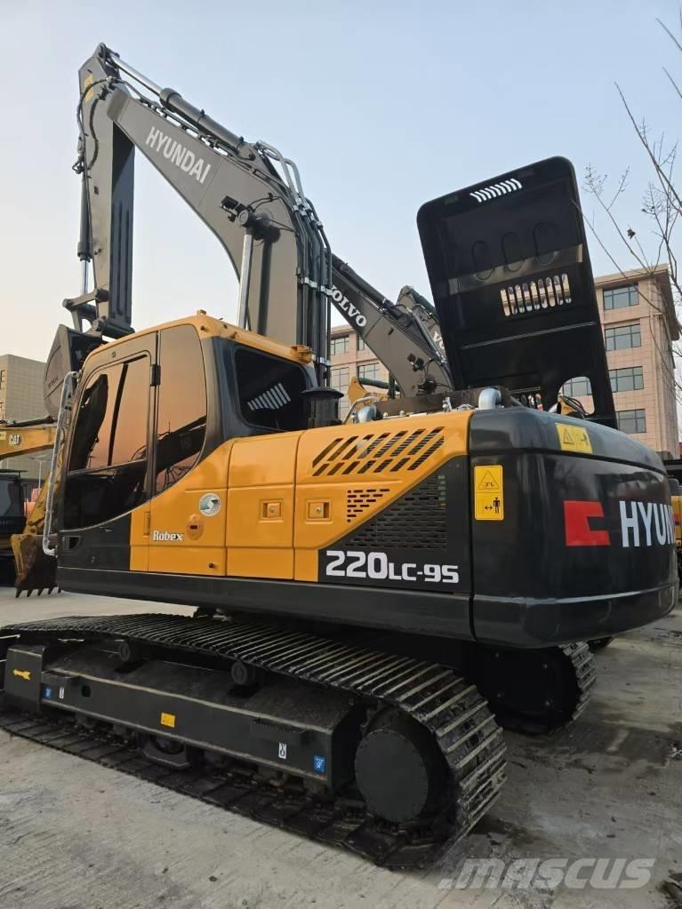 Hyundai 220-9 Середні екскаватори 7т. - 12т.