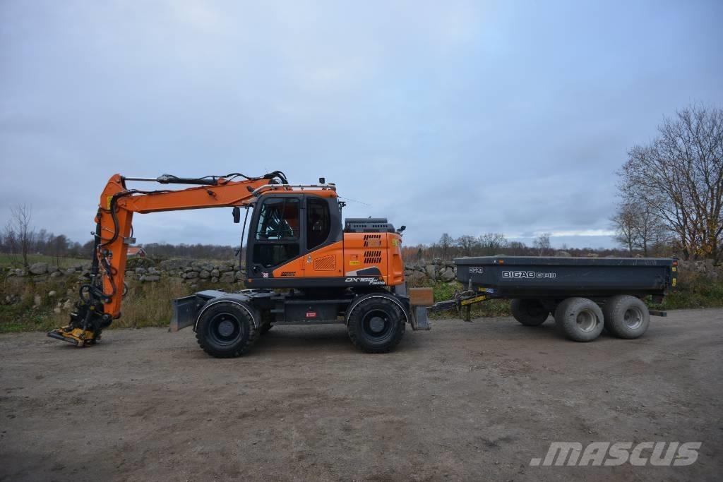 Doosan DX 165 W-5 Колісні екскаватори