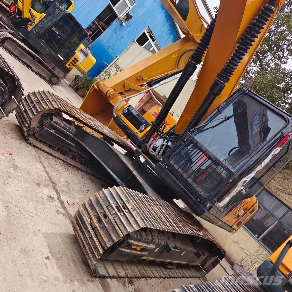 Sany SY 215 C Гусеничні екскаватори