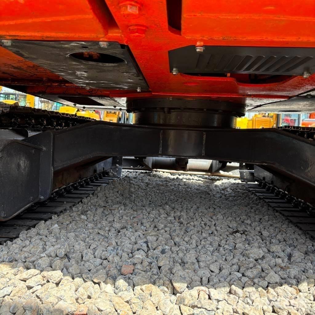 Hitachi ZX60 Міні-екскаватори < 7т