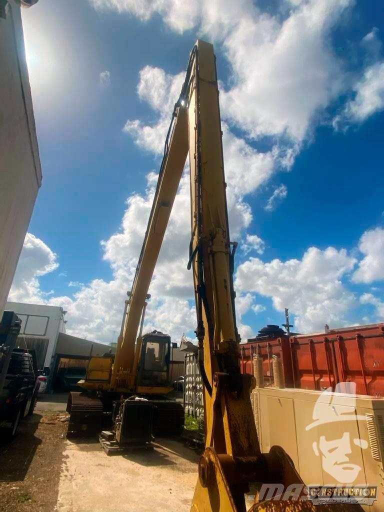 CAT 320 L Гусеничні екскаватори