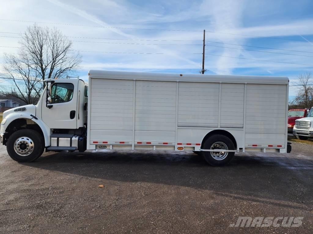 Freightliner M2 Вантажівки для доставки напоїв
