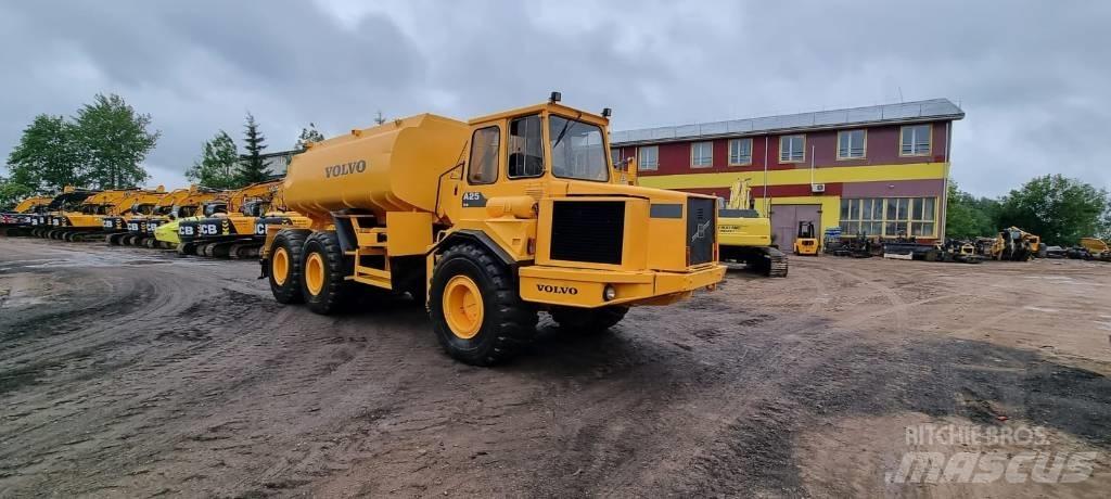 Volvo A 25 C 6x6 Зчленовані самоскиди