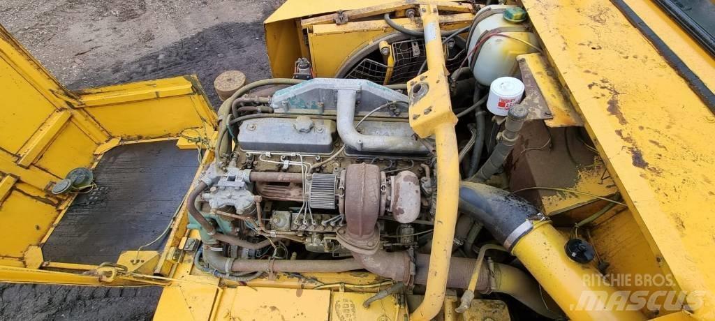 Volvo A 25 C 6x6 Зчленовані самоскиди
