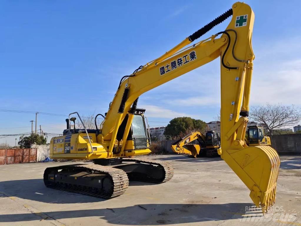 Komatsu PC 240-8 Гусеничні екскаватори