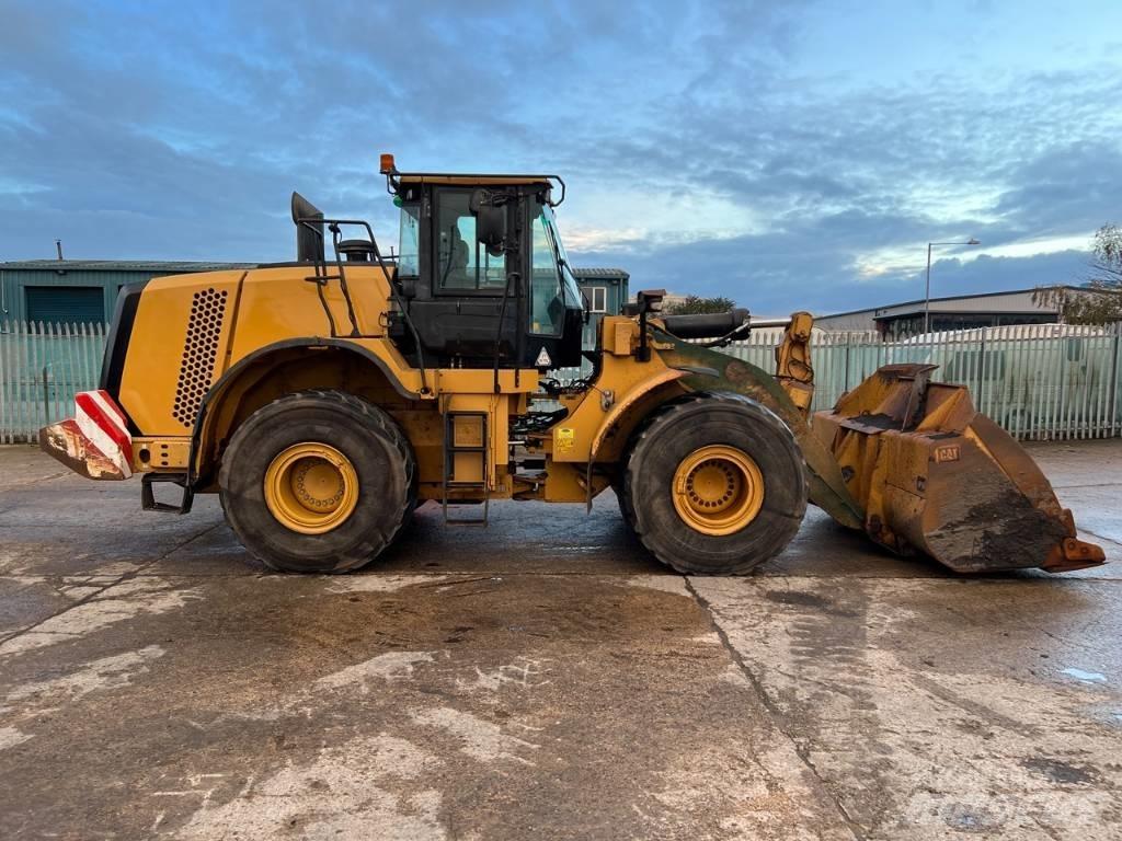 CAT 972 K Фронтальні навантажувачі