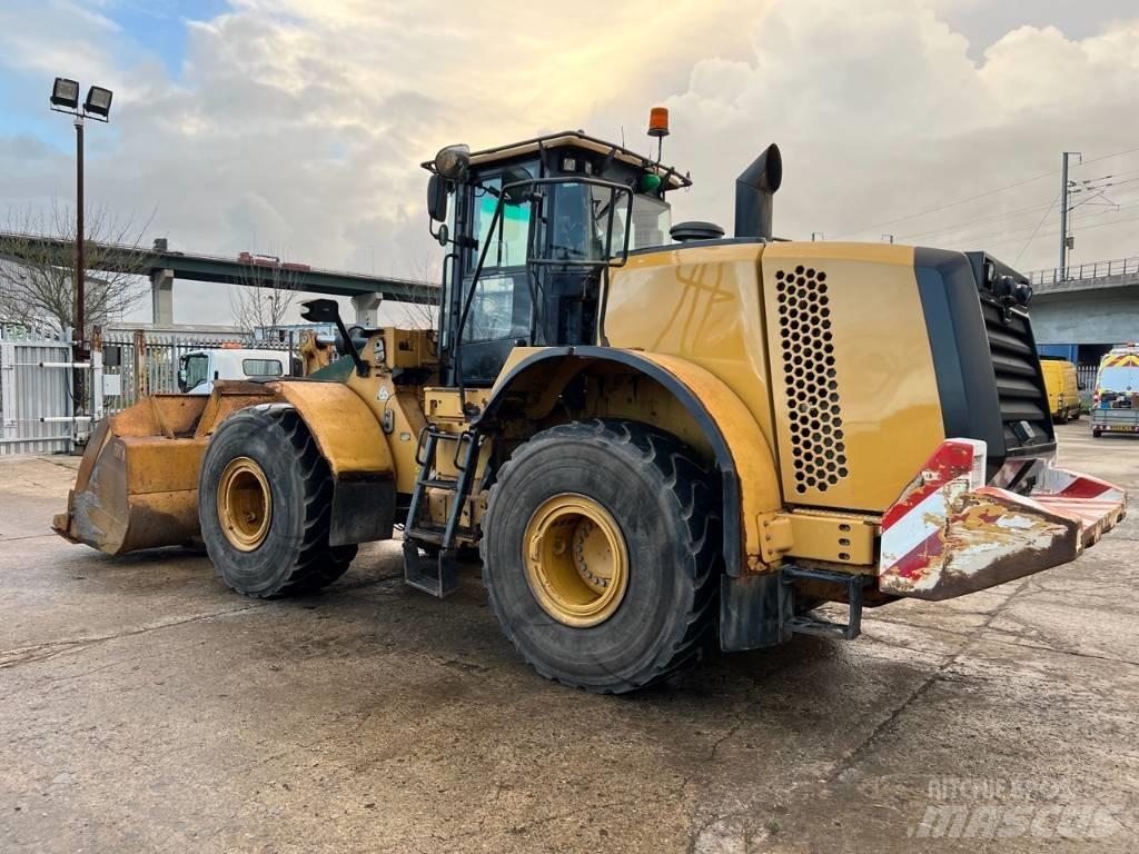 CAT 972 K Фронтальні навантажувачі
