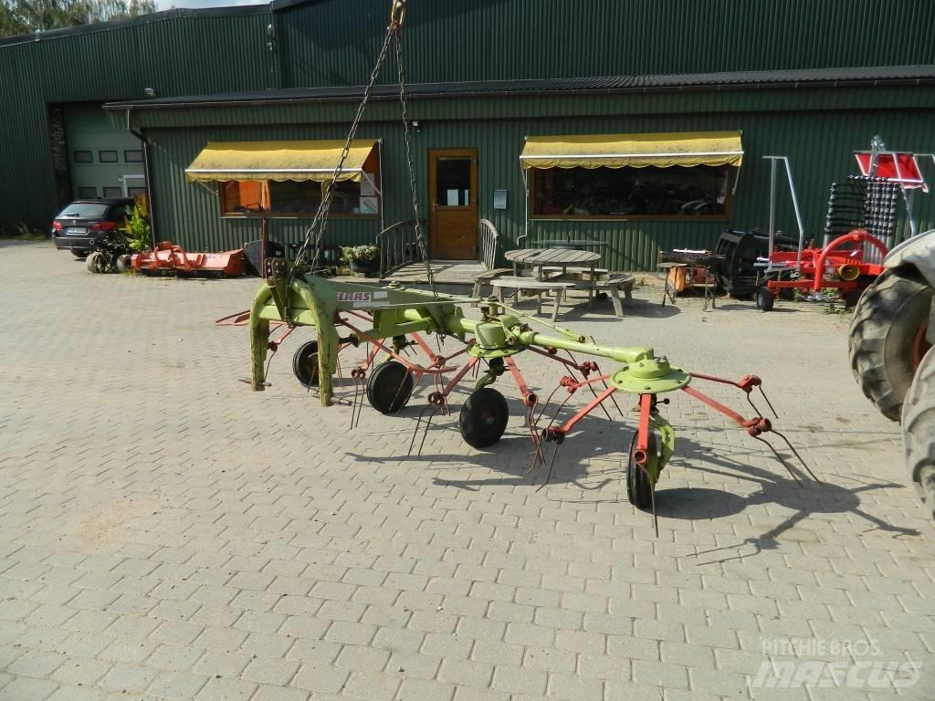 CLAAS 4 Граблі і сінозворушувачі