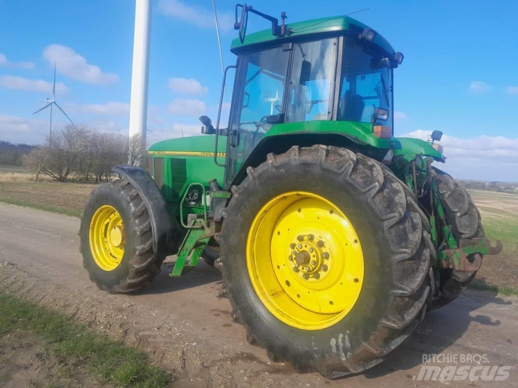 John Deere 7800 Трактори