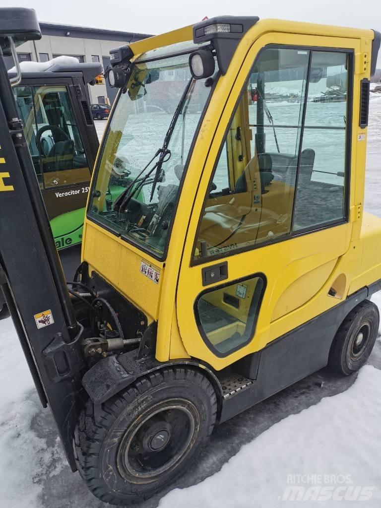 Hyster Hyster H3.0FT Дизельні навантажувачі
