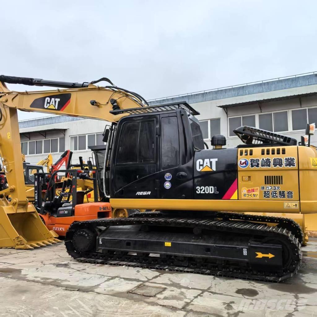 CAT 320 D L Гусеничні екскаватори
