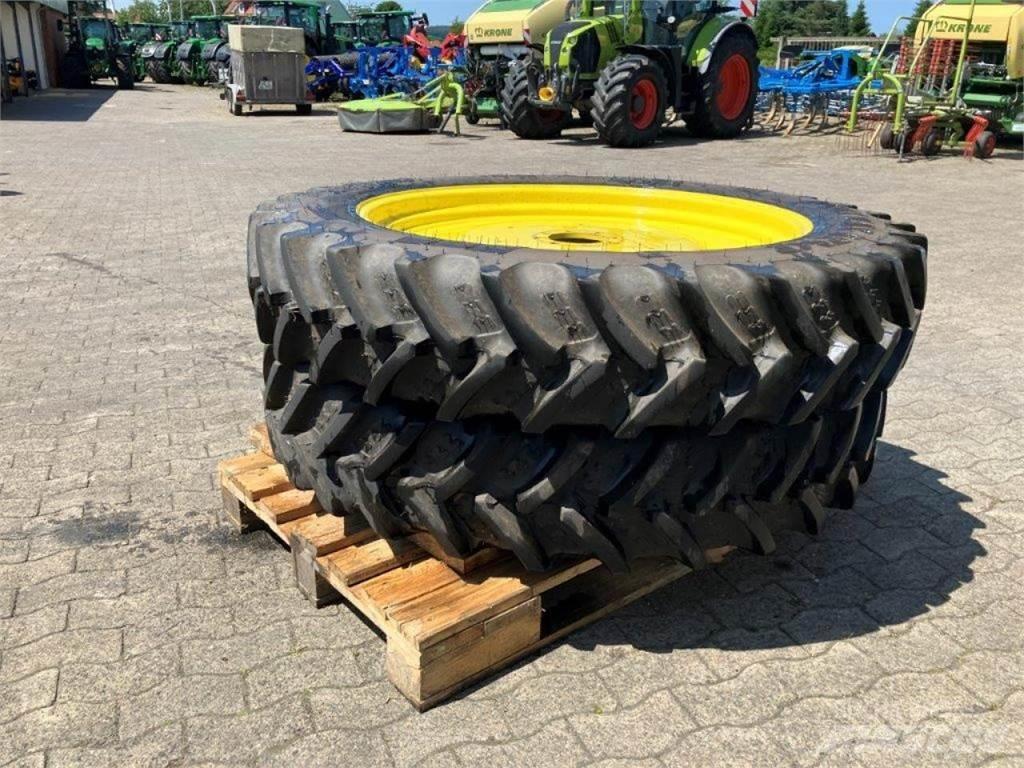 BKT 320/90R42 Колеса