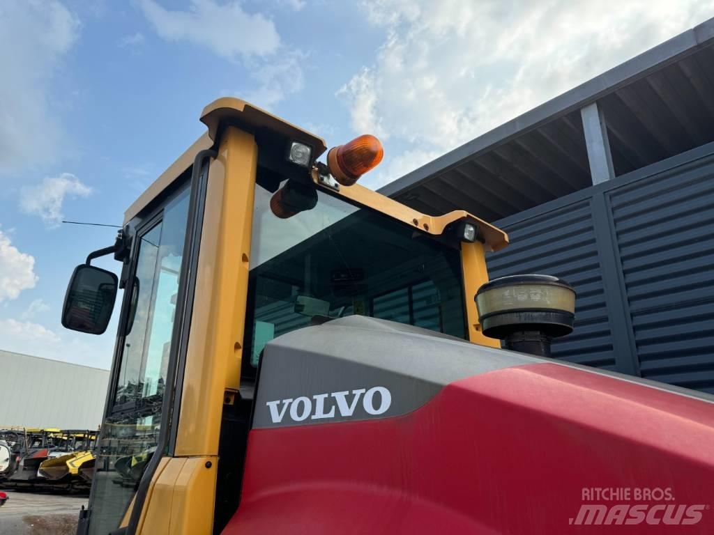 Volvo SD135B Грунтові котки