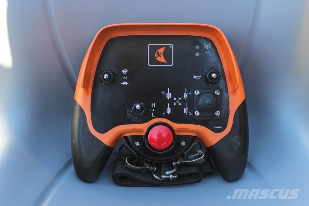 Ditch Witch JT30AT Обладнання для горизонтального буріння