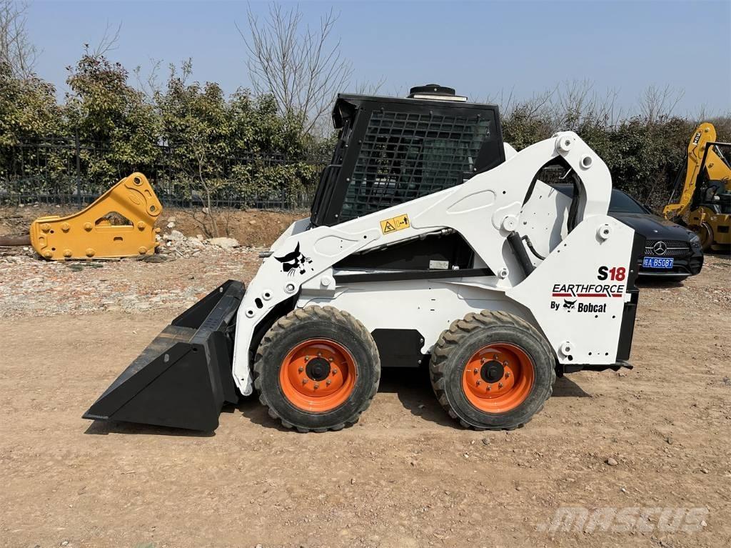 Bobcat S 18 Міні-навантажувачі