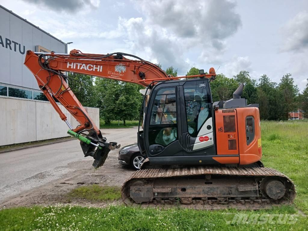 Hitachi ZX 135 US-6 Гусеничні екскаватори