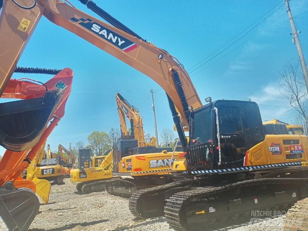 Sany SY 235H Гусеничні екскаватори