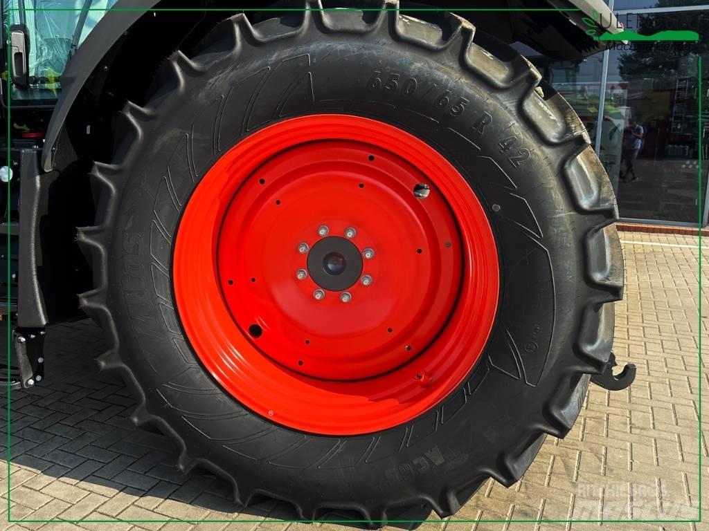 CLAAS AXION 810 HEXA Трактори