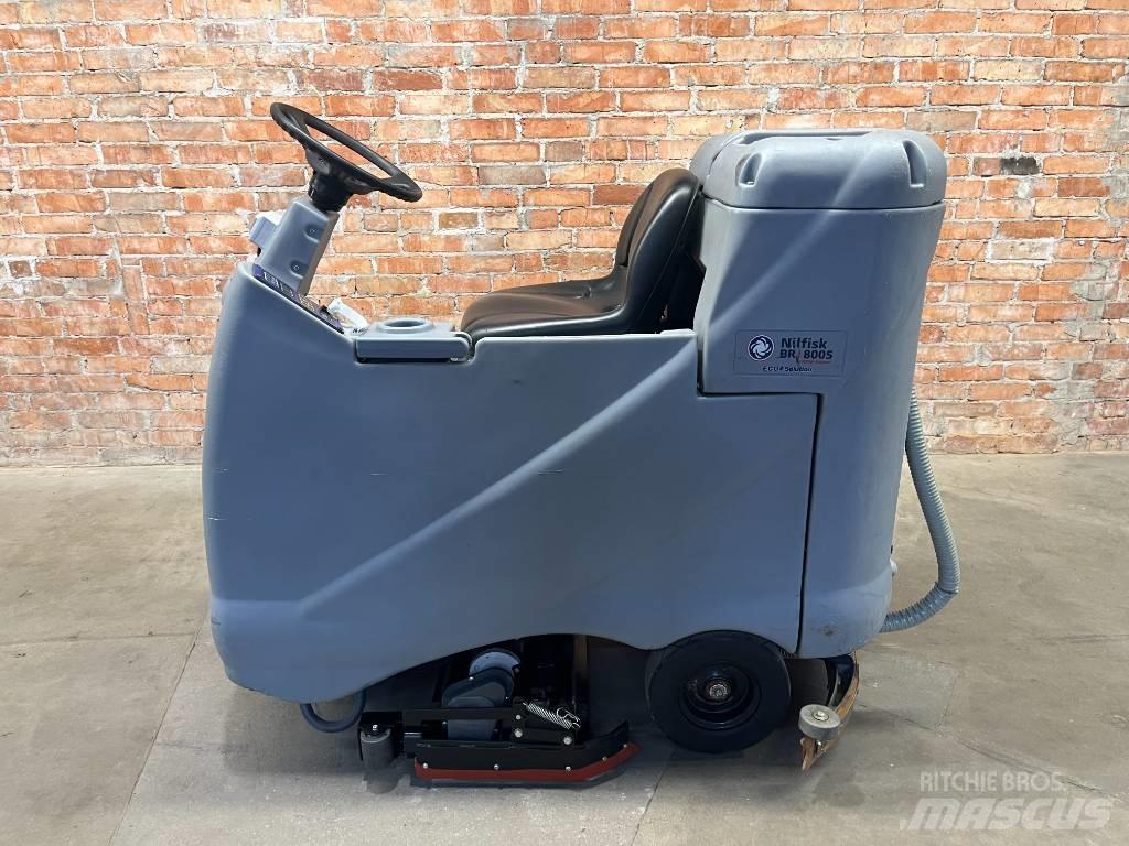 Nilfisk BR 800 S Підлогомиючі машини