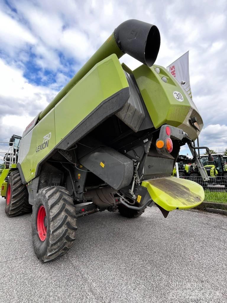 CLAAS Lexion 750 Зернозбиральні комбайни
