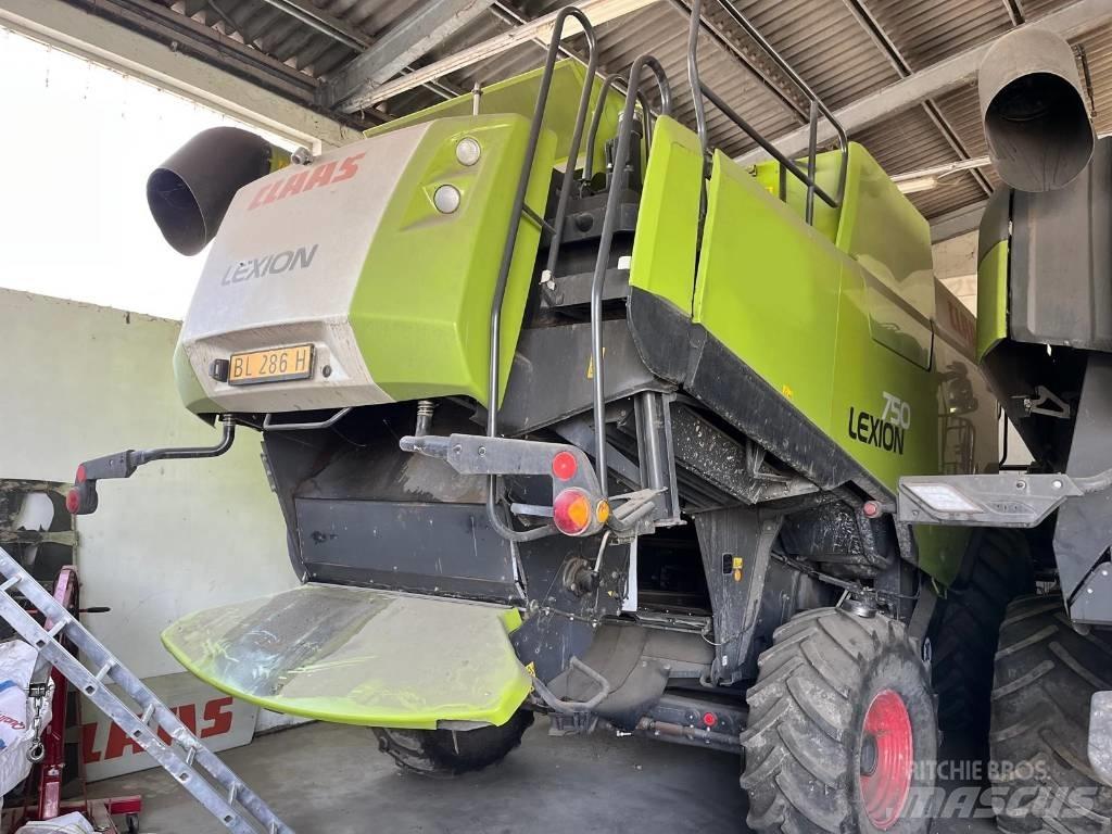 CLAAS Lexion 750 Зернозбиральні комбайни