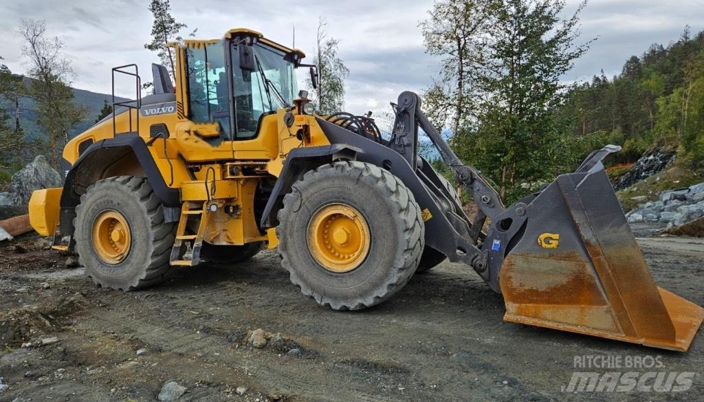 Volvo L 180 H Фронтальні навантажувачі