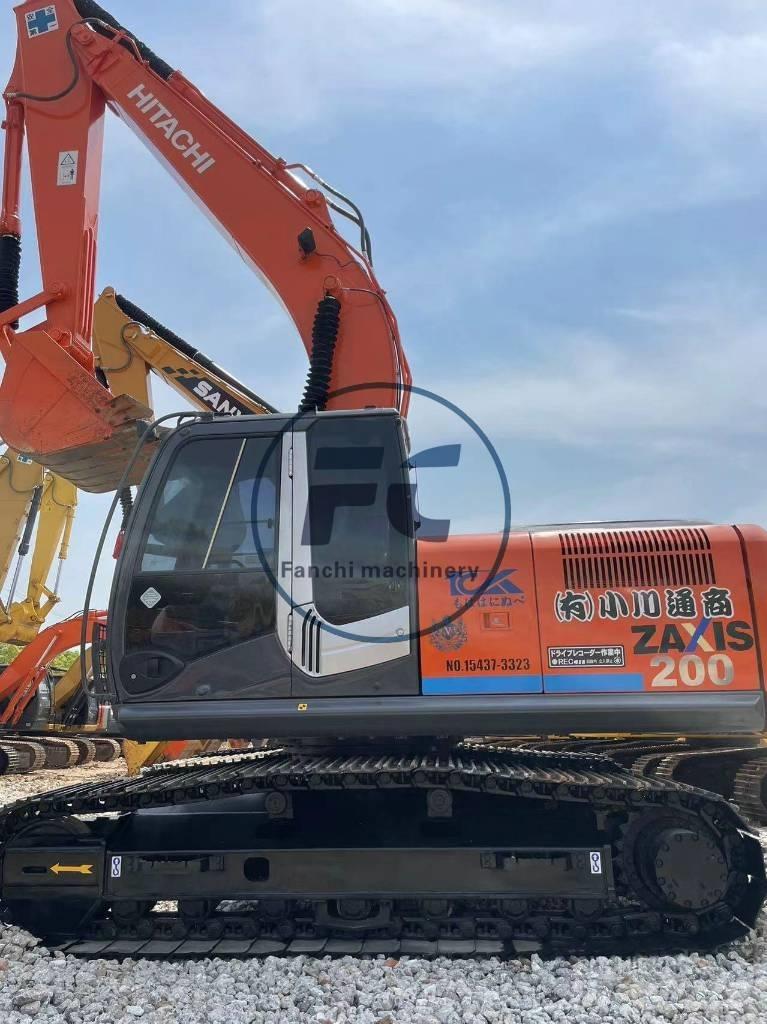 Hitachi ZX 200-3 Гусеничні екскаватори