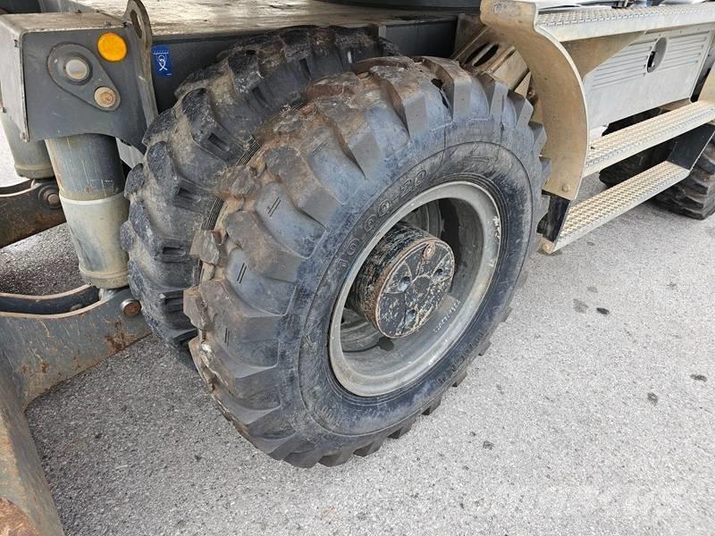 Liebherr A916 Колісні екскаватори