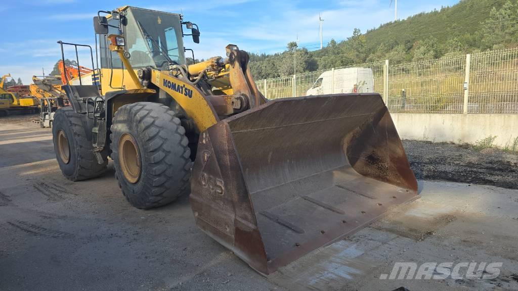 Komatsu WA 470-6 Фронтальні навантажувачі