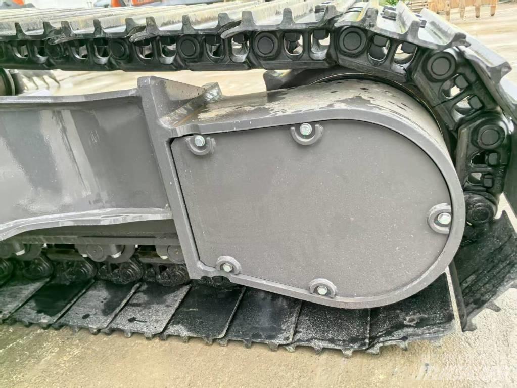 Zoomlion ZE215G Середні екскаватори 7т. - 12т.
