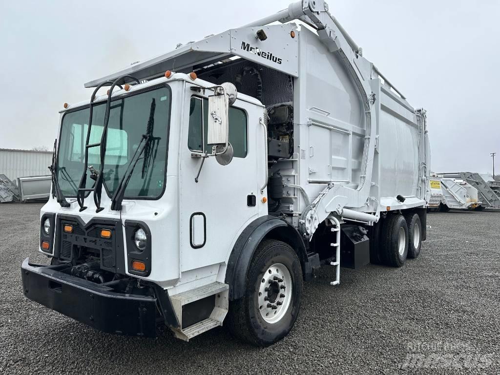 Mack MRU613 Сміттєвози