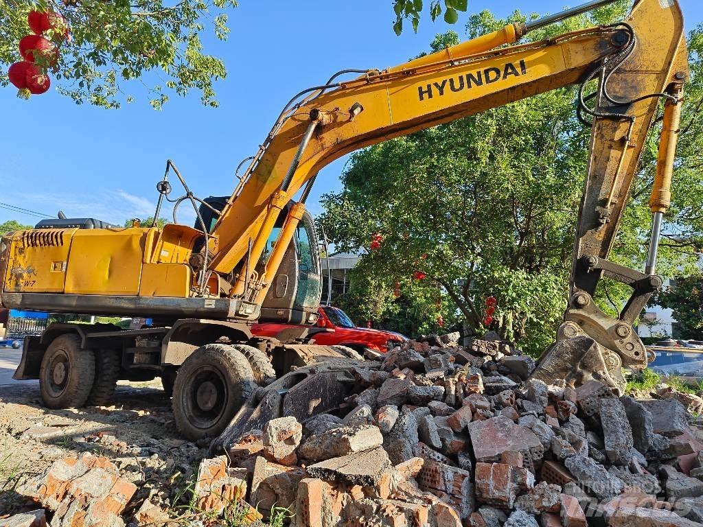Hyundai Robex 210w-7 Колісні екскаватори
