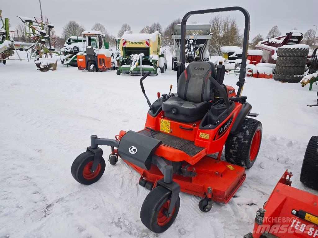 Kubota ZD 1211 Самохідні газонокосарки