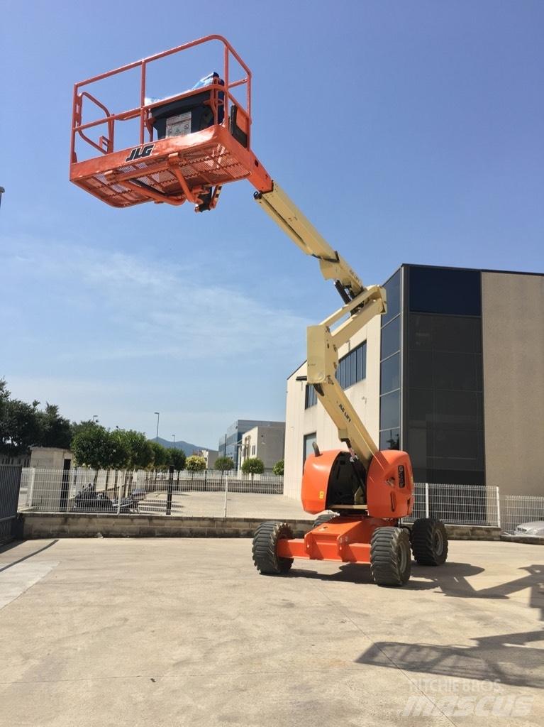 JLG 510 AJ Колінчаті підйомники