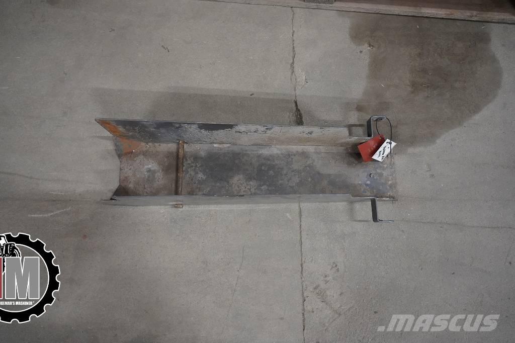 Valtra A 83 HT Skydd Шасі