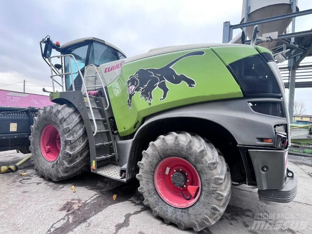 CLAAS Jaguar 980 Кормозбиральні комбайни