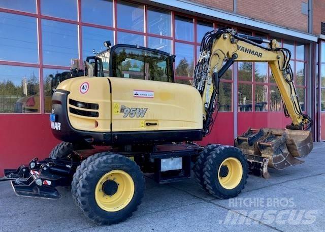 Yanmar B95W Колісні екскаватори