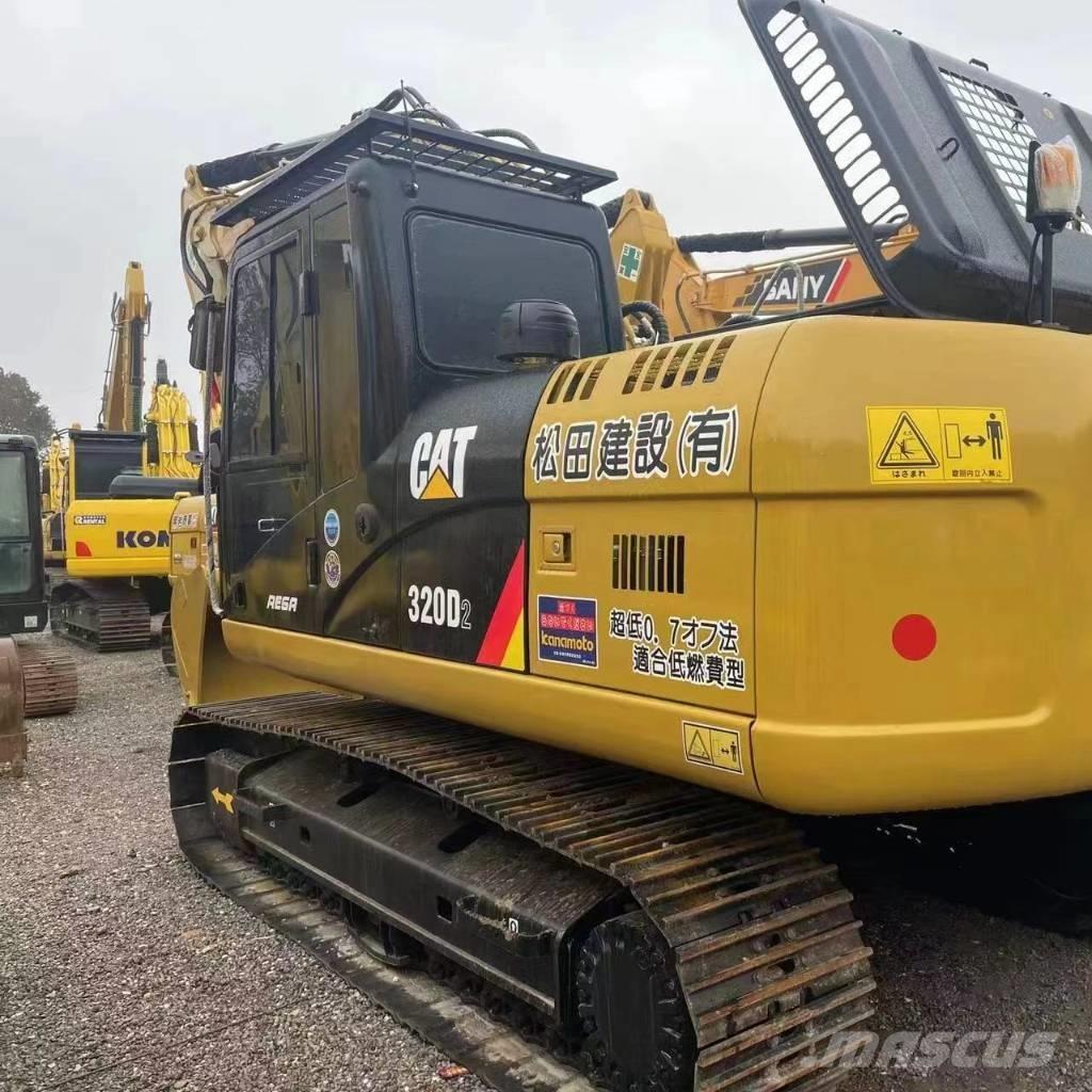 CAT 320 D2 Гусеничні екскаватори