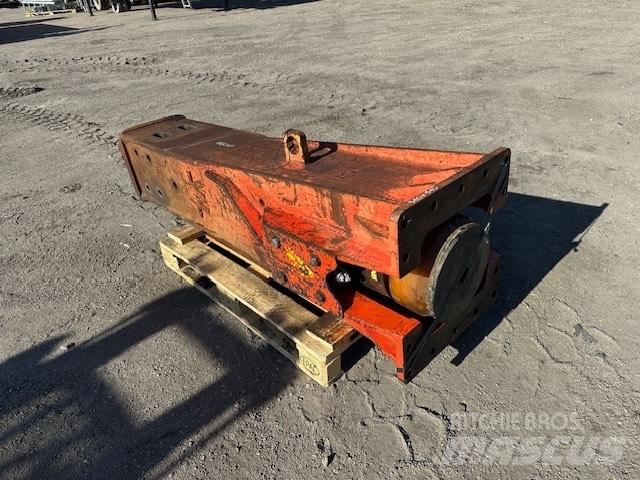 Socomec 1840 KG Плуги
